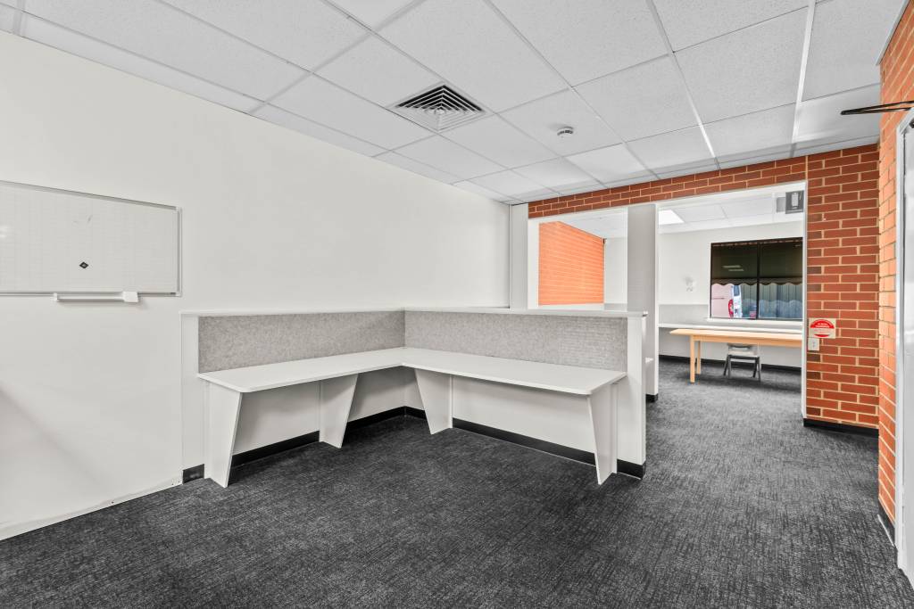 122 muller rd (8 of 16)